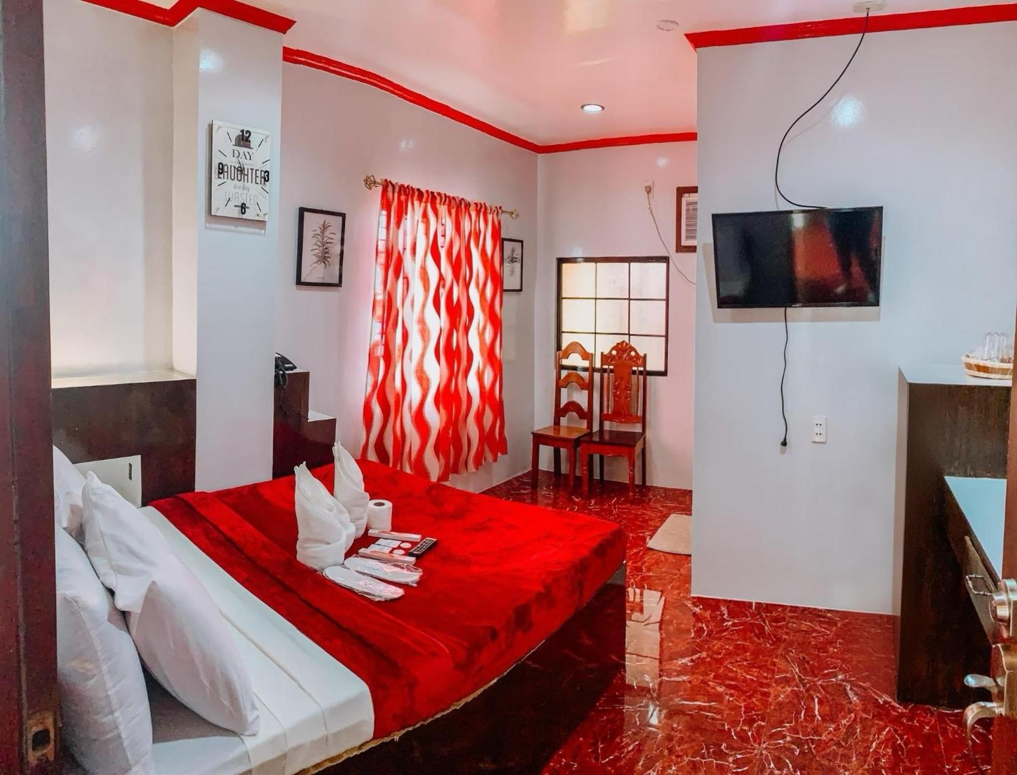 Victoria'S Inn جنرال لونا المظهر الخارجي الصورة